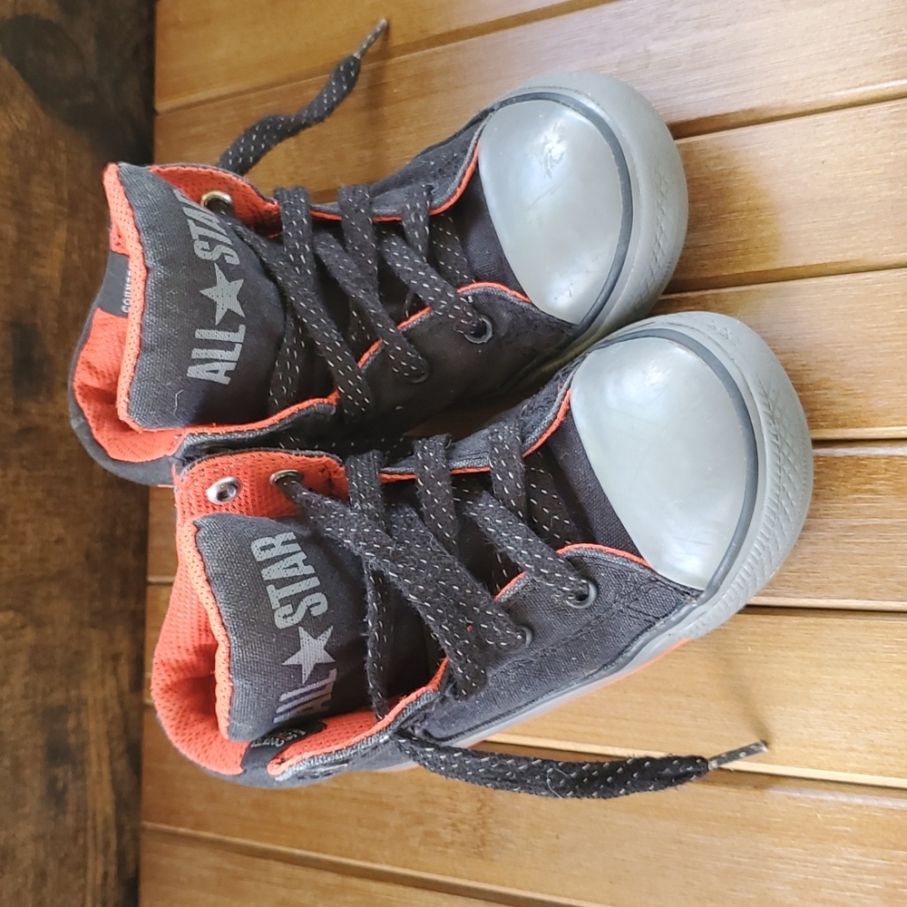 Converse Allstars kids size 10